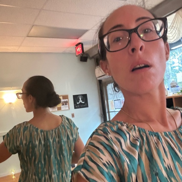 Michael Kors Vintage top XS - Picture 3 of 15